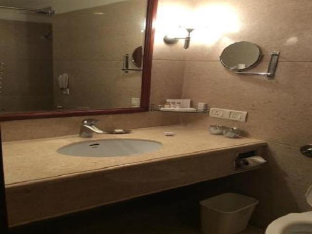 אודייפור Hotel Hari Home מראה חיצוני תמונה